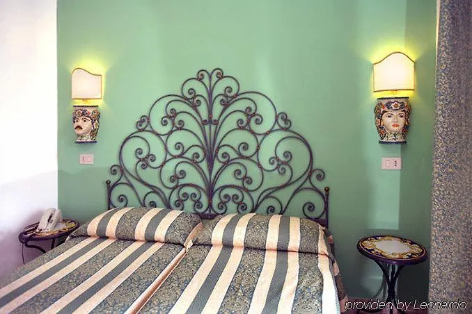 *** Hotel Villa Kristina Taormina Italy